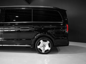 Mercedes-Benz V-Class V300d Exclusive - Image 19