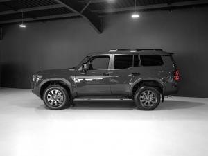 Toyota Land Cruiser Prado 2.8GD VX-R - Image 5