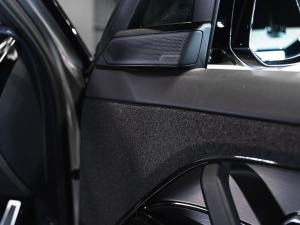 Land Rover Range Rover Sport P360 Dynamic SE - Image 11