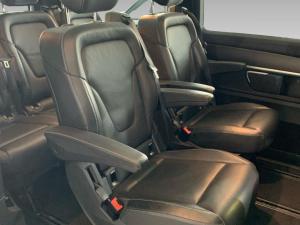 Mercedes-Benz V-Class V300d Exclusive - Image 16