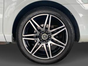 Mercedes-Benz V-Class V300d Exclusive - Image 9