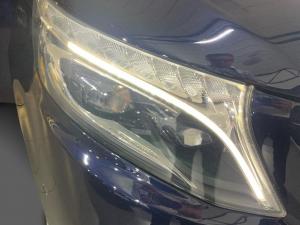 Mercedes-Benz V-Class V300d Avantgarde AMG Line - Image 4