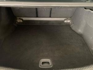Mercedes-Benz C-Class C200 Avantgarde - Image 17