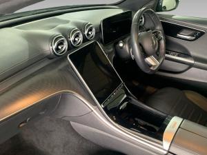 Mercedes-Benz C-Class C200 Avantgarde - Image 9
