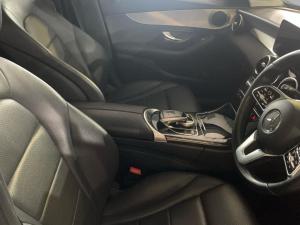 Mercedes-Benz C-Class C220d - Image 15