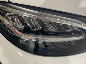 Mercedes-Benz C-Class C220d - Image 19