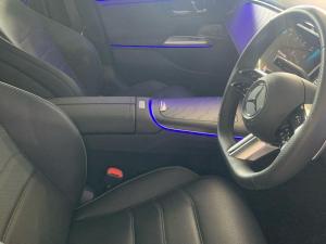 Mercedes-Benz E-Class E200 Avantgarde - Image 16