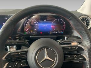 Mercedes-Benz GLA GLA200 Progressive - Image 9