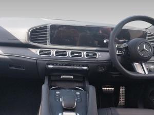 Mercedes-Benz GLS GLS450d 4Matic - Image 11