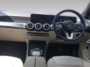 Mercedes-Benz GLB GLB250 Progressive - Image 11