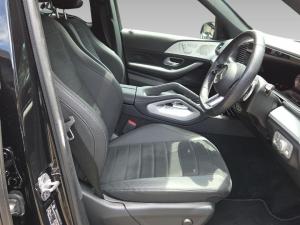 Mercedes-Benz GLE GLE300d 4Matic - Image 12