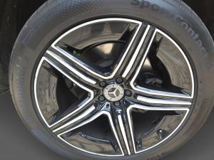 Mercedes-Benz GLE GLE300d 4Matic - Image 9