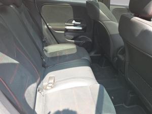 Mercedes-Benz GLA GLA200d Progressive - Image 12