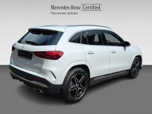 Mercedes-Benz GLA GLA200d Progressive - Image 7
