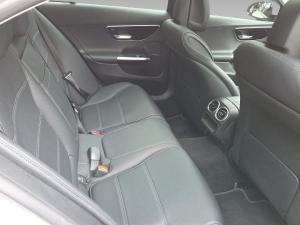 Mercedes-Benz C-Class C220d Avantgarde - Image 12
