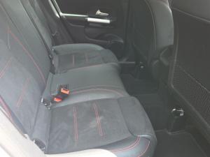 Mercedes-Benz GLA GLA200 Progressive - Image 13