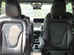 Mercedes-Benz V-Class V300d Exclusive - Image 13