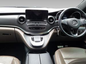 Mercedes-Benz V-Class V300d Exclusive - Image 10