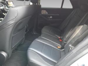Mercedes-Benz GLE GLE450d coupe 4Matic AMG Line - Image 14