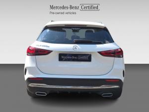 Mercedes-Benz GLA GLA200d Progressive - Image 6