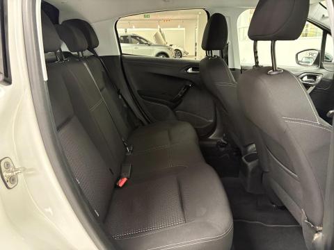 Image Peugeot 208 1.2 Allure