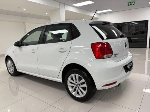 Image Volkswagen Polo Vivo hatch 1.4 Comfortline