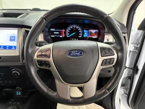Image Ford Everest 3.2TDCi 4WD XLT
