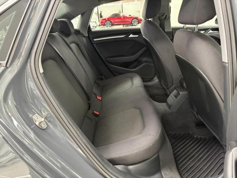 Image Audi A3 sedan 30TFSI