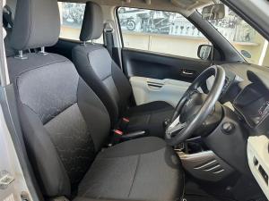 Suzuki Ignis 1.2 GLX manual - Image 6