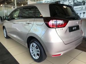 Honda Fit 1.5 Comfort - Image 2
