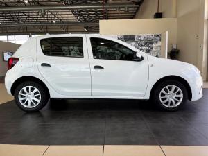 Renault Sandero 66kW turbo Expression (aircon) - Image 4