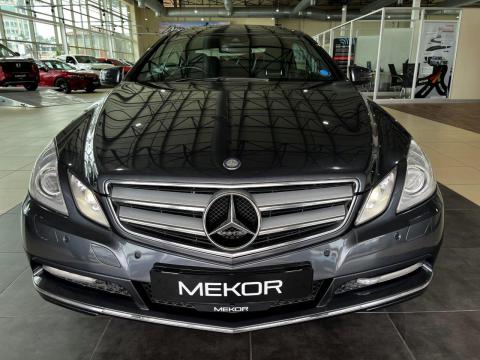 Image Mercedes-Benz E-Class coupé E250CGI BlueEfficiency coupé Elegance