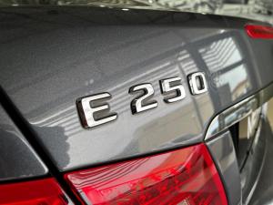 Mercedes-Benz E-Class coupé E250CGI BlueEfficiency coupé Elegance - Image 15