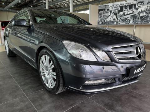 Image Mercedes-Benz E-Class coupé E250CGI BlueEfficiency coupé Elegance