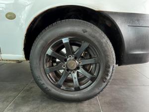 Ford Bantam 1.3i - Image 6