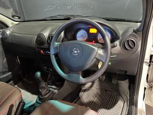 Nissan NP200 1.6i safety pack (aircon) - Image 11