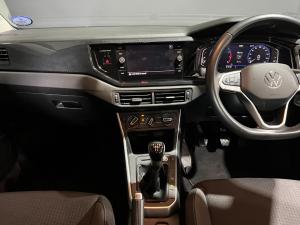 Volkswagen Polo hatch 1.0TSI Life manual - Image 11