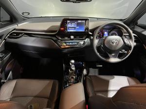 Toyota C-HR 1.2T Luxury - Image 10