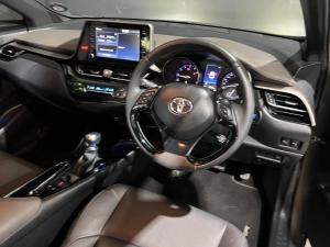 Toyota C-HR 1.2T Luxury - Image 13