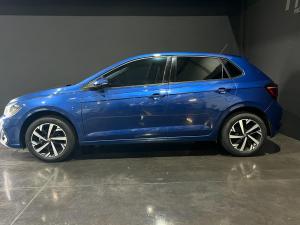 Volkswagen Polo hatch 1.0TSI Life manual - Image 3