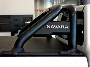 Nissan Navara 2.5DDTi double cab LE Plus - Image 12