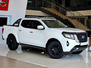 Nissan Navara 2.5DDTi double cab LE Plus - Image 4