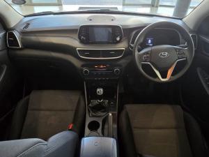 Hyundai Tucson 2.0 Premium - Image 6