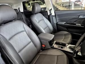 Mahindra XUV 3XO 1.2T AX7L - Image 18