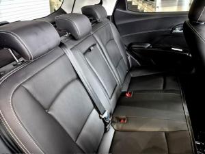 Mahindra XUV 3XO 1.2T AX7L - Image 19