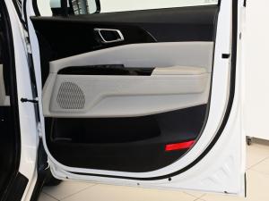 Kia Carnival 2.2CRDi EX+ - Image 9