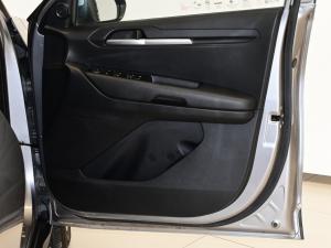 Kia Sonet 1.5 LX manual - Image 12