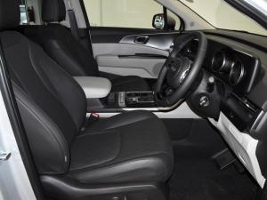 Kia Carnival 2.2CRDi EX+ - Image 11