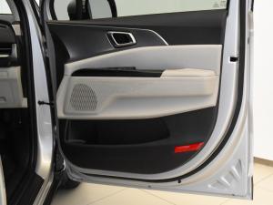 Kia Carnival 2.2CRDi EX+ - Image 14