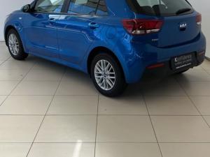 Kia Rio hatch 1.2 LS - Image 4